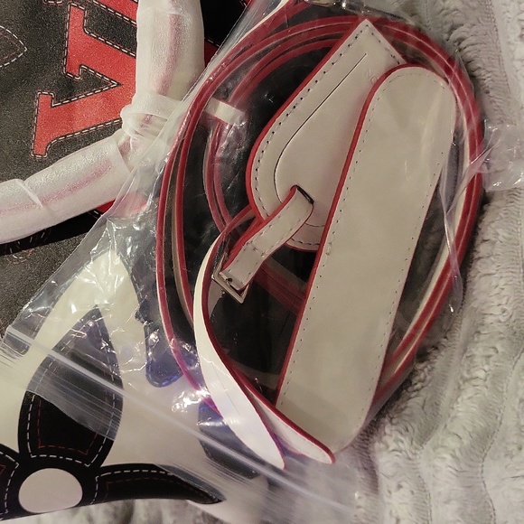 Black and Red satchel - Picture 10 of 14